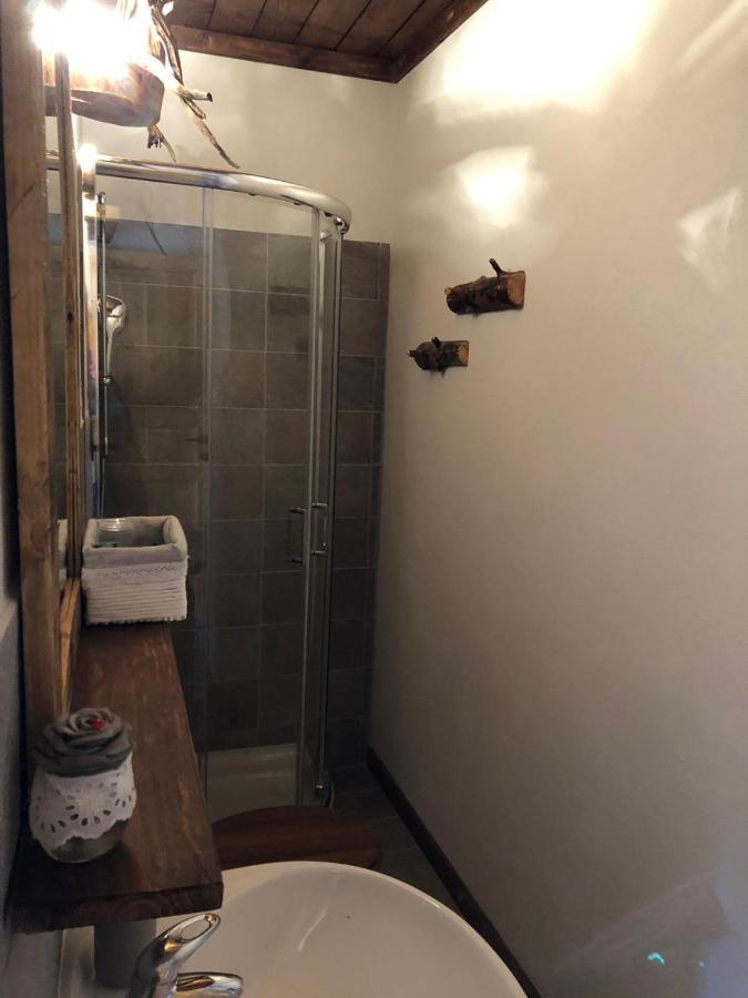 קסטלדלפינו B & B La Guiette מראה חיצוני תמונה