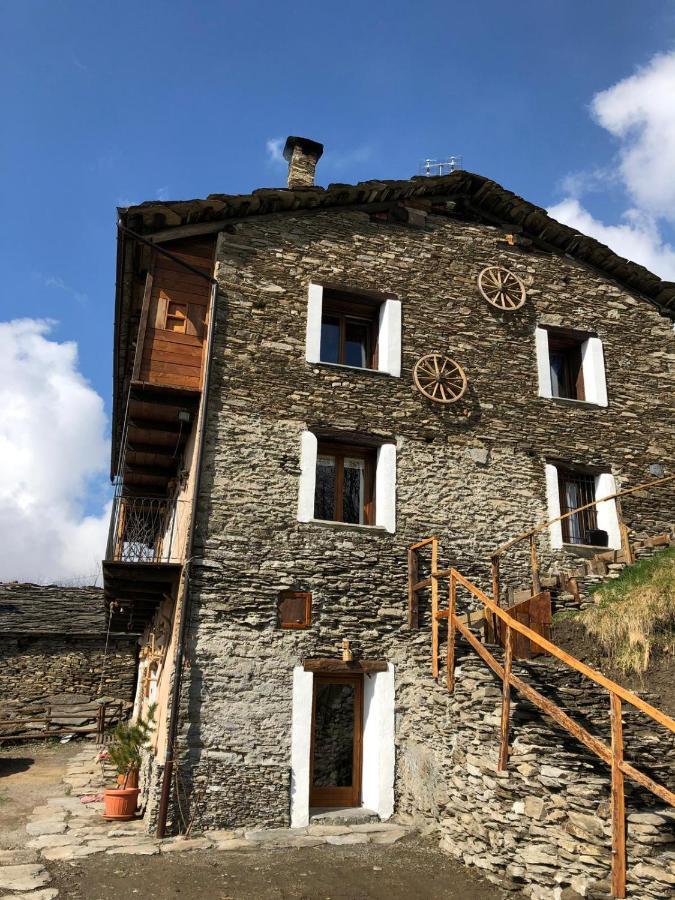 קסטלדלפינו B & B La Guiette מראה חיצוני תמונה