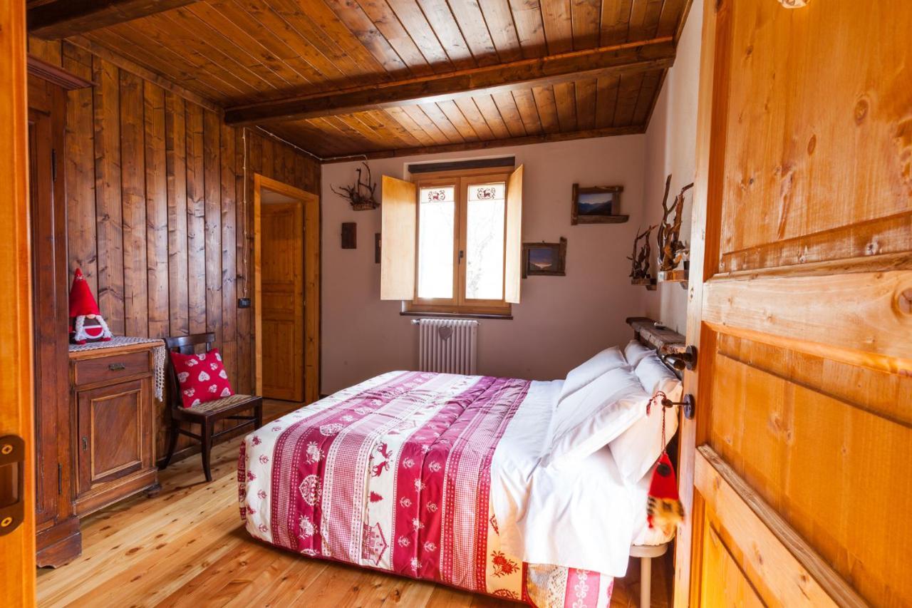 קסטלדלפינו B & B La Guiette מראה חיצוני תמונה